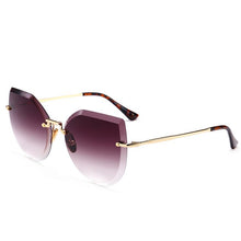 Load image into Gallery viewer, Rimless Fashion Cat Eye Sunglasses