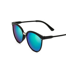 Load image into Gallery viewer, V SunGlasses