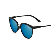 Load image into Gallery viewer, V SunGlasses