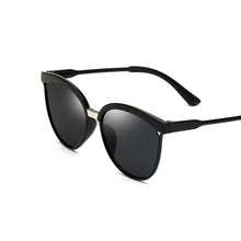 Load image into Gallery viewer, V SunGlasses